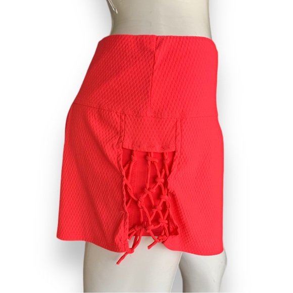 LUCK IN LOVE BRIGHT CORAL TENNIS, PICKLE BALL, GOLF SKORT. WOMEN’S SIZE L (12) - Picture 3 of 5